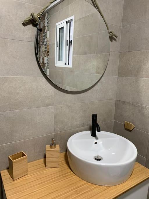 Ideal Apartamento En El Barrio De Las Delicias Málaga Exterior foto